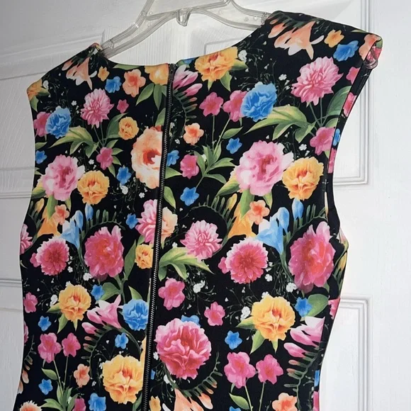 Beige By ECI Black Floral Scuba Lined Sheath Dress - Picture 9 of 16